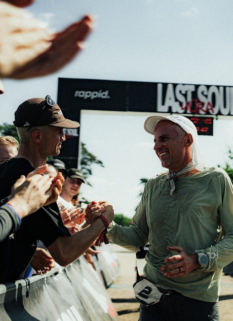 High fives at the start line